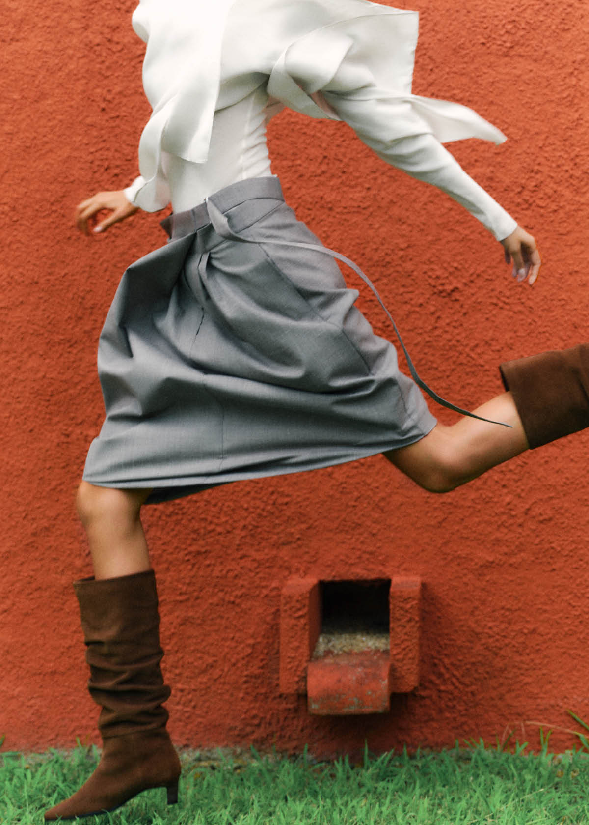 Kalila Suede Brown Leather Boots - Image 2