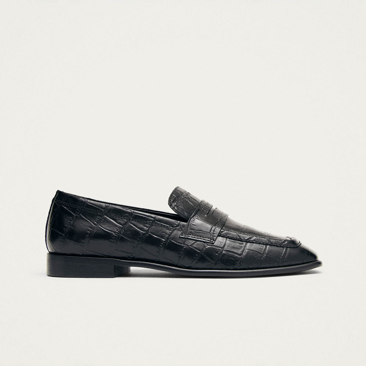 Zaha Alli Black Leather Loafers - Image 3