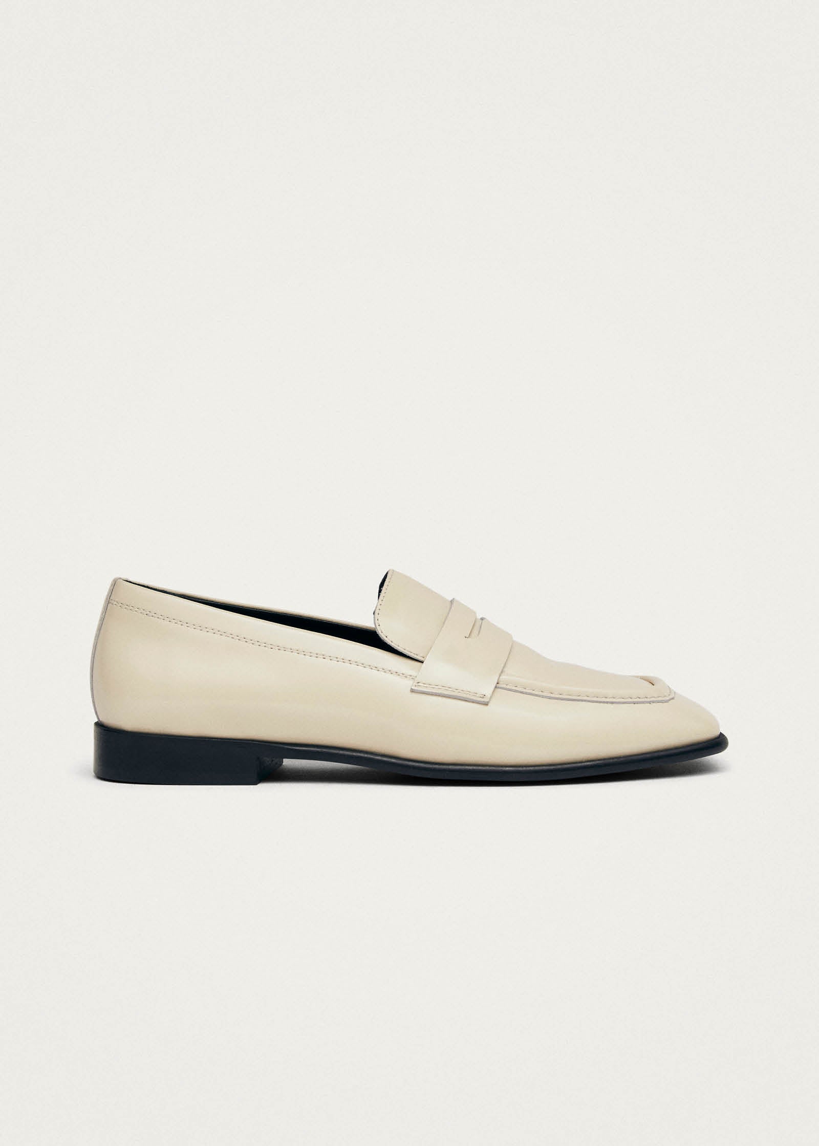 Zaha Cream Leather Loafers